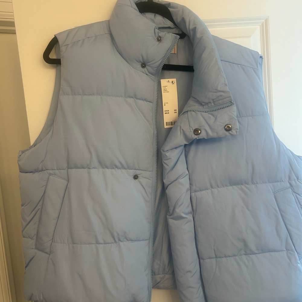 Light Blue Puffer Vest Urban Outfitters new w tags